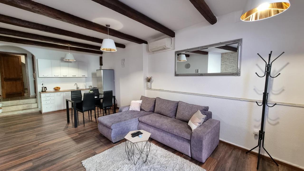 Apartman Ivo Apartamento Novigrad Istria Exterior foto